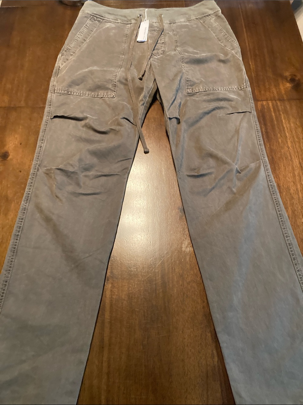James Perse Mens Green pull up pants